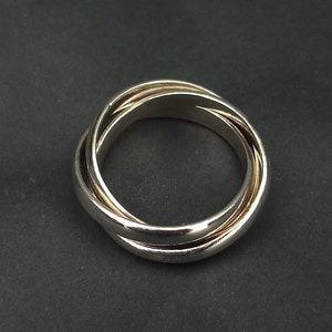 Triple Band Sterling Silver Ring , Hypoallergenic Ring, Triple Interlocking Band For Women, Band Rings Men, Trinity Ring, Multiband Ring
