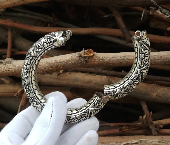 Very Old Vintage Handmade Silver Bangles For Her … - image 7