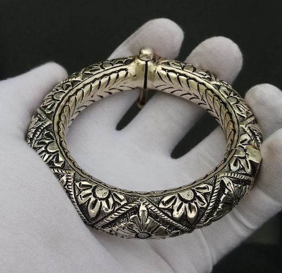 Very Old Vintage Handmade Silver Bangles For Her … - image 1