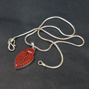 Antiker Blattschliff natürlicher Onyx Anhänger für sie, 925 Sterling Silber Vintage Blatt Anhänger, Silber Kette Halskette, Jahrestag Geschenk für sie