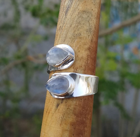 Bague Ancienne En Argent Massif 925 - Jonc Avec Pierre De Lune En Goutte - Occasion