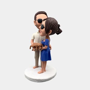 Custom couple bobblehead,personalized happy couple bobbleheads,Custom figurine dog images,anniversary gifts for parents,wedding cake toppers
