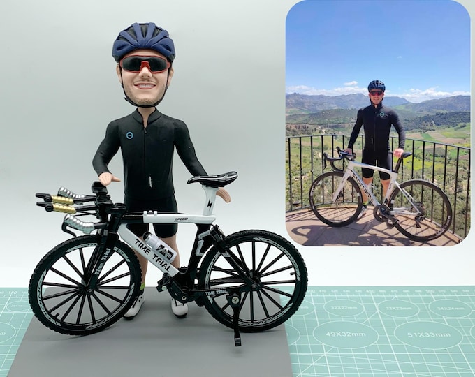 Personalized custom sports bobbleheads,custom bike bobbleheads,road bike bobbleheads,anniversary gifts,birthday gifts,gifts for sports fans.