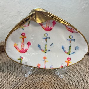 Clam shell Trinket Dish/Decor
