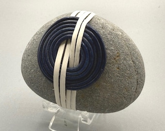 Zen Wrapped Beach Stone: Circle of Life - Gratitude Gift