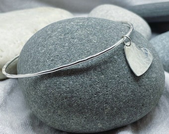 Silver Heart Bangle , 925 Sterling Hammered Bangle, Stacking Bangle, Charm Bracelet, Handmade Heart Bangle