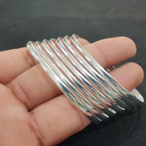 Set of 7 Bangles, Stacking Bangles, Seminarian, Stacking Bracelets, 7 Day Bangles, Silver Jewelry, Half Round Bangles, Silver Jewelry