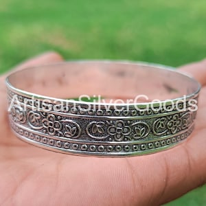 925 Sterling Silber Armreif, Boho Stacking Armreif Handgefertigter Armreif Floral Designer Armreif Eines Tages Armreif Breiter Armreif Oxidierter Armreif