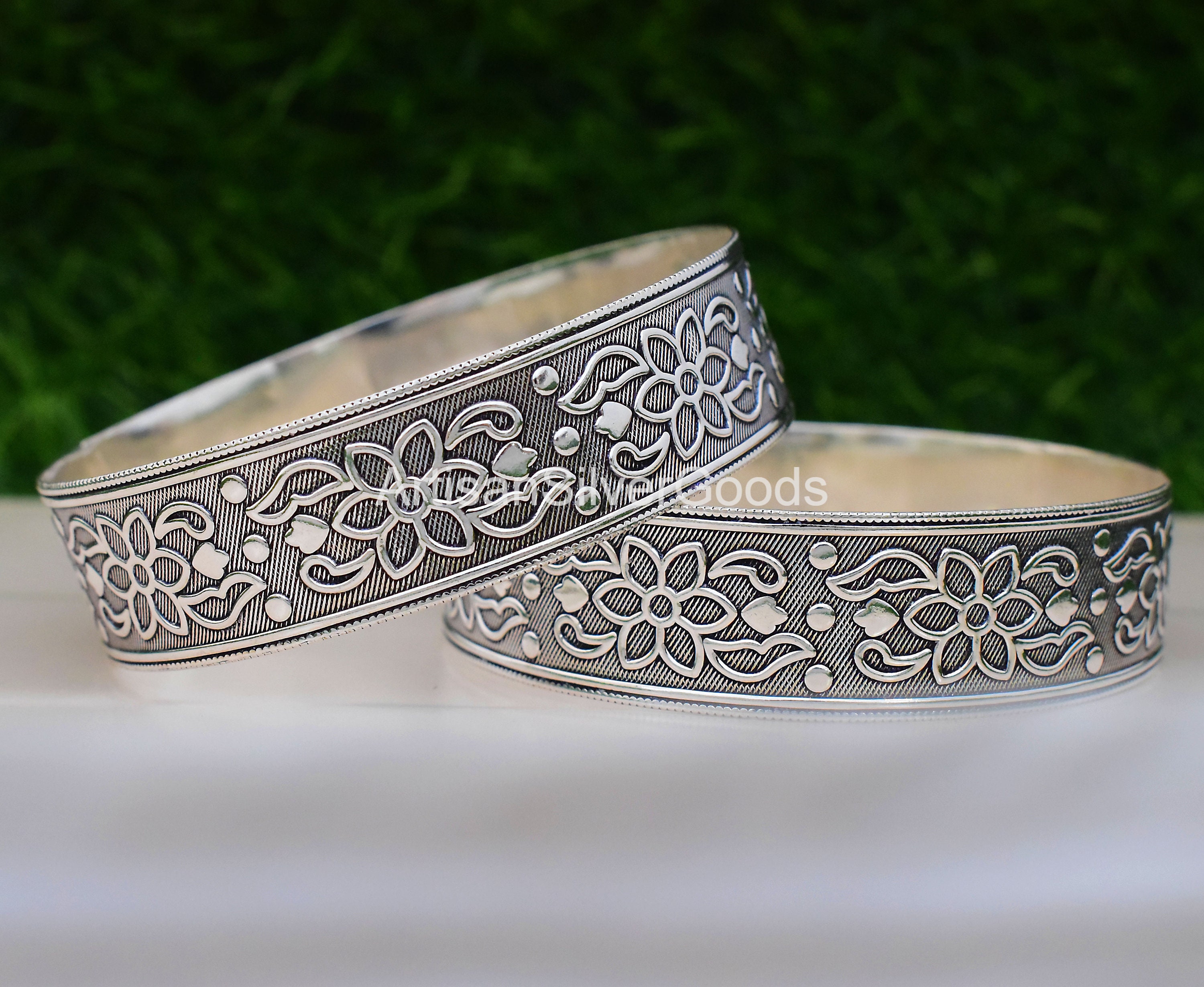 2 Pcs. Set of Bangles, Flower Design Bangle Sterling Silver Bangle, Stacking Bangle, Silver Jewelry, Wide Bangle - Etsy 2 Pcs. Set of Bangles, Flower Design Bangle Sterling Silver Bangle, Stacking Bangle, Silver Jewelry, Wide Bangle - Etsy