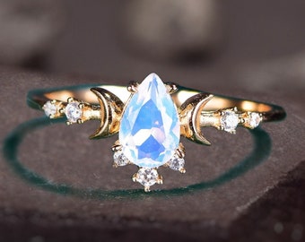 Einzigartiger Mond Mondstein Verlobungsring, Birnenform himmlischer Ehering, Rebe Halbmond Blumenring Zarte Juni Birthstone Vorschlag Ring