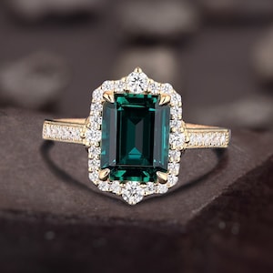 Vintage Green Emerald 14K Solid Gold Ring,  Emerald-Cut Diamond Halo Ring, May Birthstone, Moissanite Wedding Ring, Promise Gifts For Her