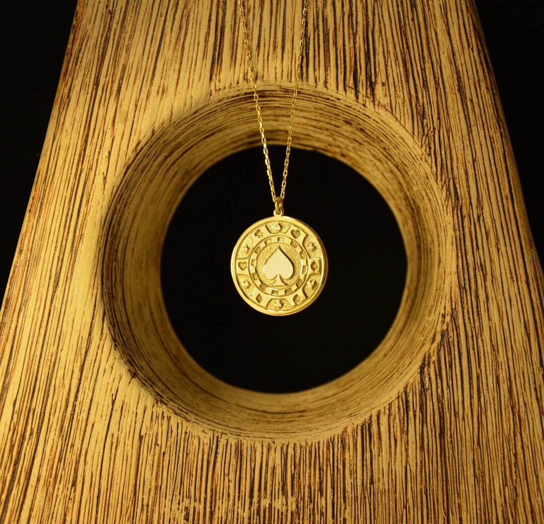 Casino Chip Necklace Mother's Day Gift Poker Chip Pendant Ace of Spades