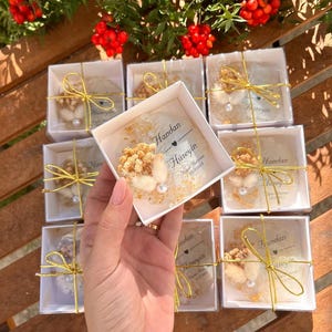 Bomboniera magnetica personalizzata per gli ospiti, magnete epossidico con scatola, bomboniera per gli ospiti, magnete con fiori secchi, regalo islamico, regalo nuziale