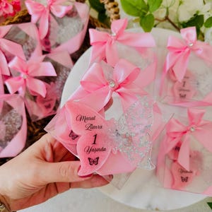 Custom Quinceanera Butterfly Favors, Mis Quince Magnet, Mis Anos Favor, Sweet 16 Birthday Gift, Butterfly Baby Shower Favor, Epoxy Magnet
