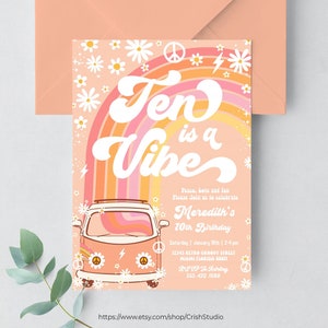Convite de aniversário Ten Is A Vibe Hippie Van Editável 10º Aniversário Decorações Groovy Tema Hippie Convites Retro G310
