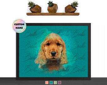 Puede incluir: Una impresión enmarcada de un cachorro cocker spaniel dorado con un fondo azul turquesa. El nombre del cachorro, "Bella", se repite en una fuente cursiva en todo el fondo.