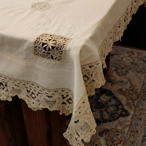 Vintage Greek Reticella Lace Hand Embroidered LINEN Tablecloth zdjęcie 1