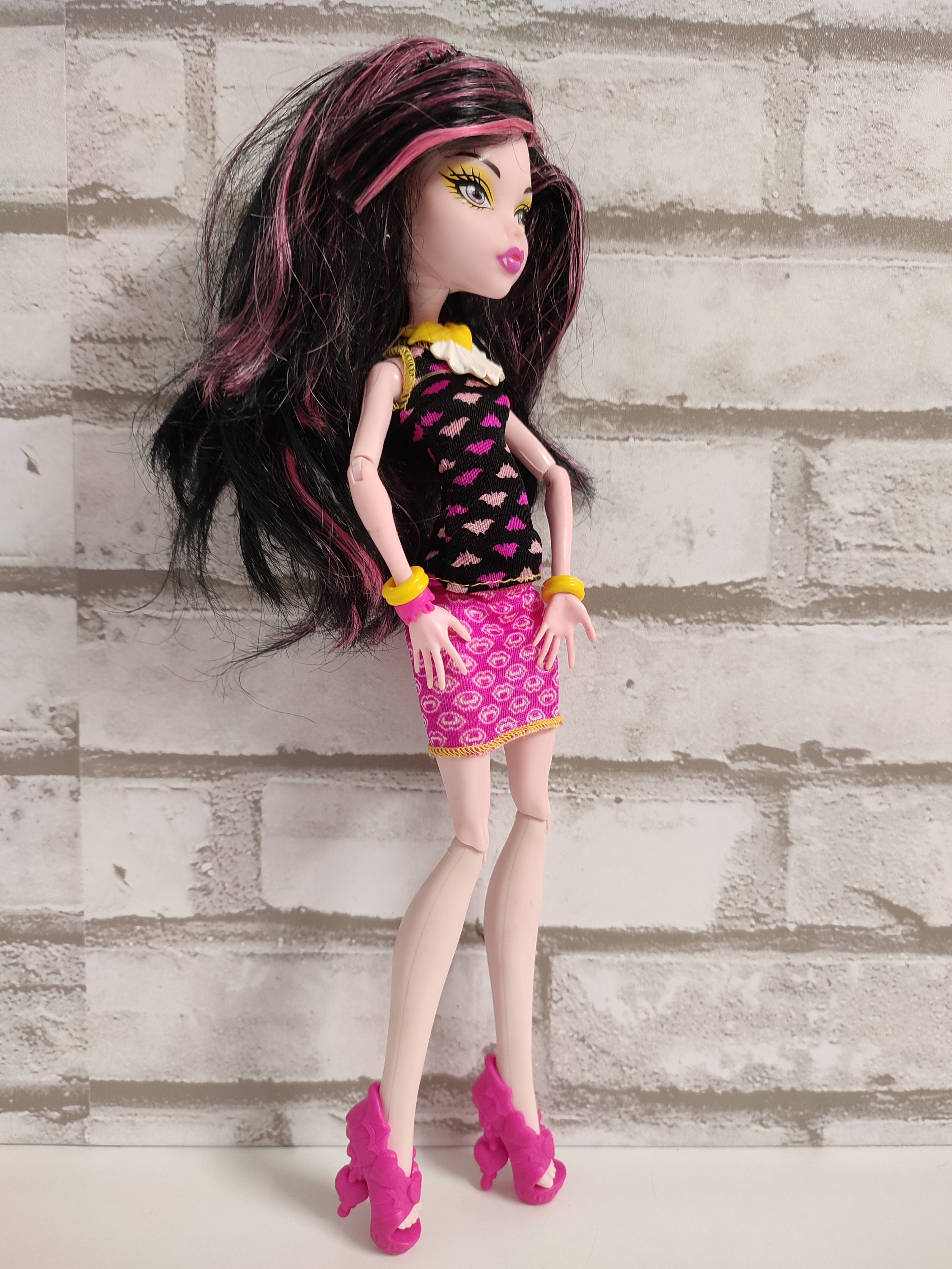 Monster High Creepateria Draculaura Doll 