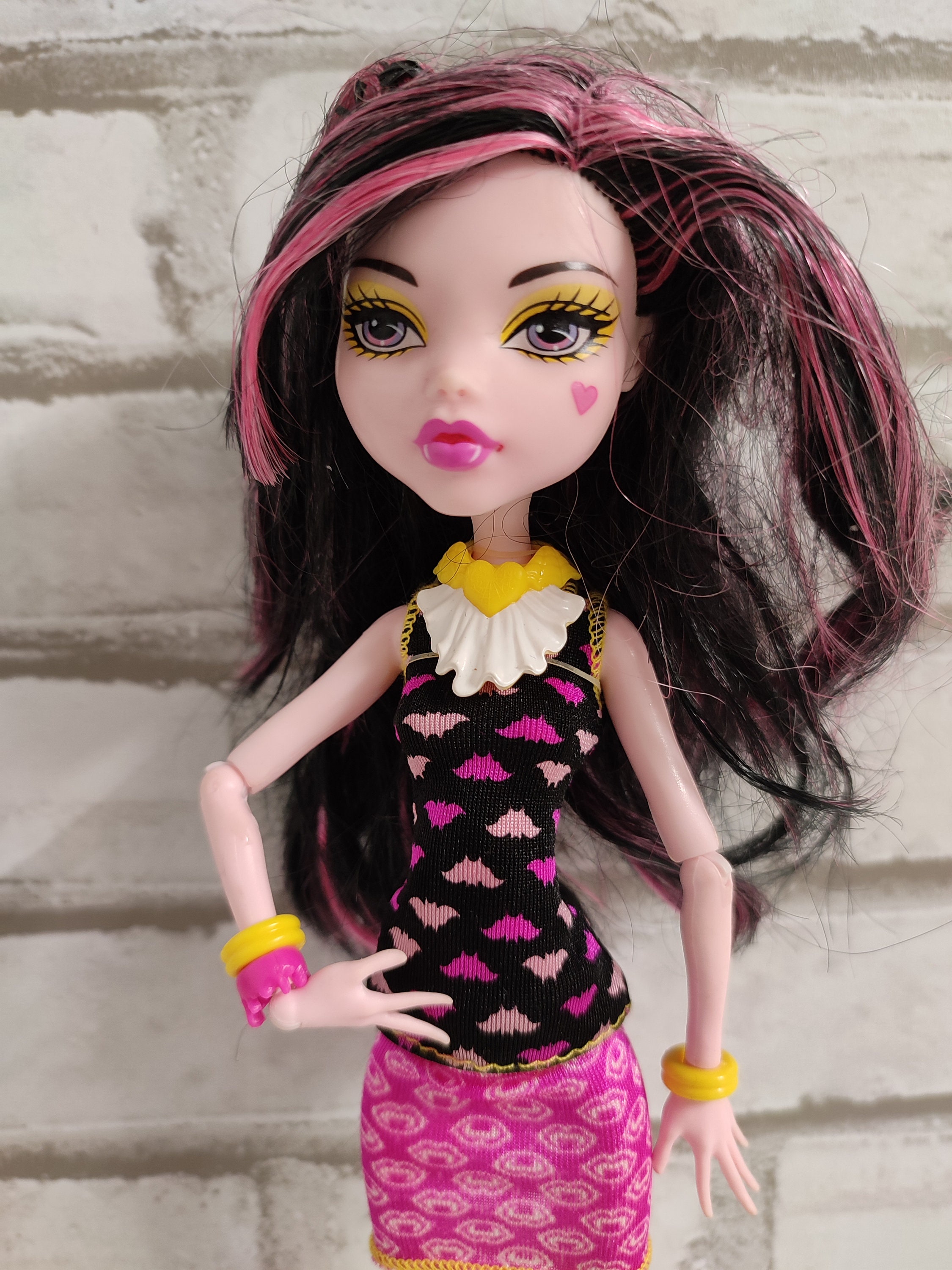 Monster High Creepateria Draculaura Doll