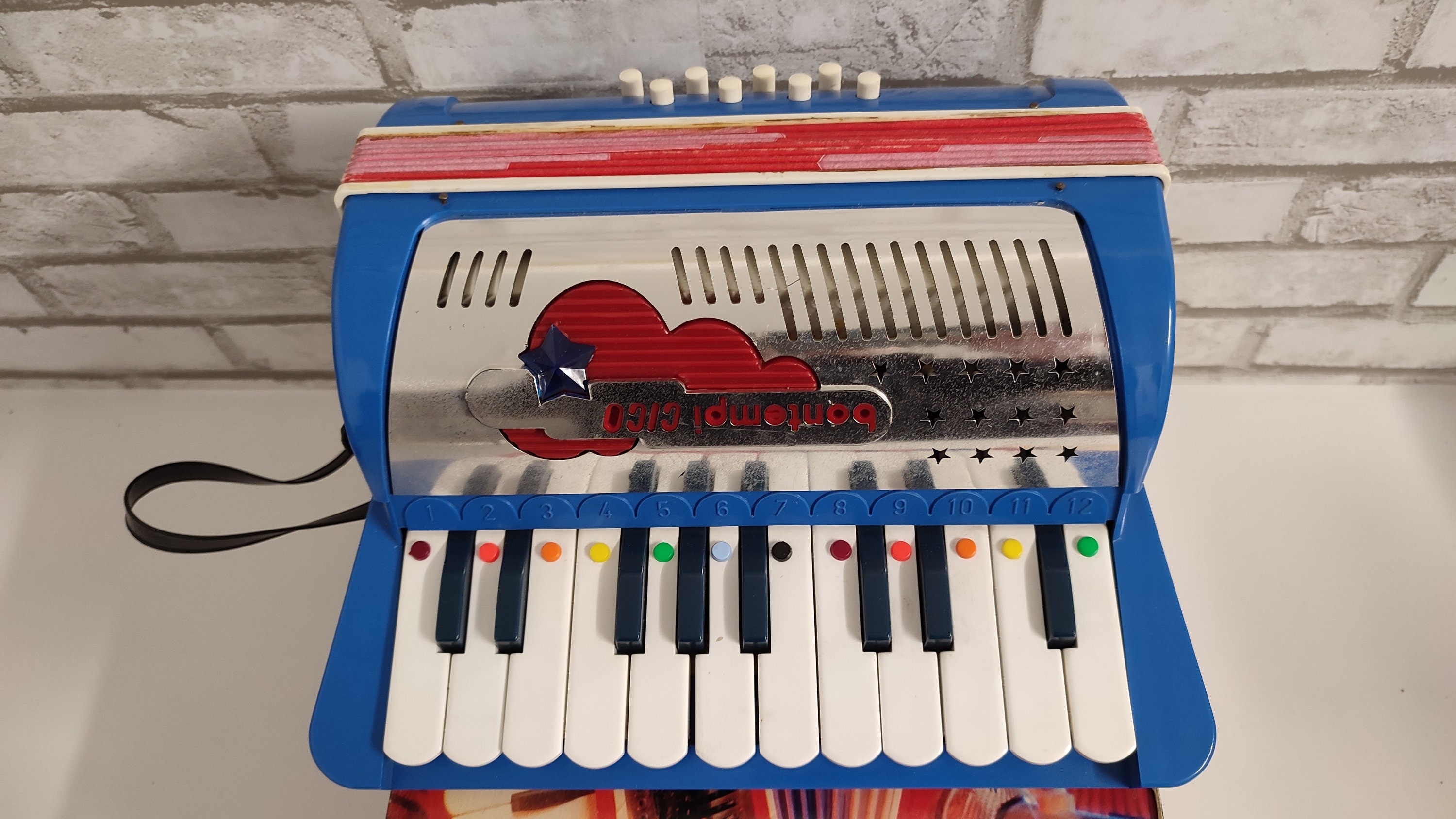 Bontempi Accordéon (AC1780N) au meilleur prix sur Bontempi Accordéon (AC1780N) au meilleur prix sur