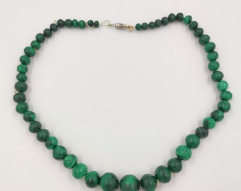 Vintage Malachite Stone Green Gemstone Necklace