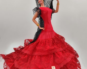 Vintage Marin Chiclana grote pop 44cm, grote Marin Chiclana Flamenco pop, vintage Marin Chiclana rode jurk, Spaanse pop, verzamelpop