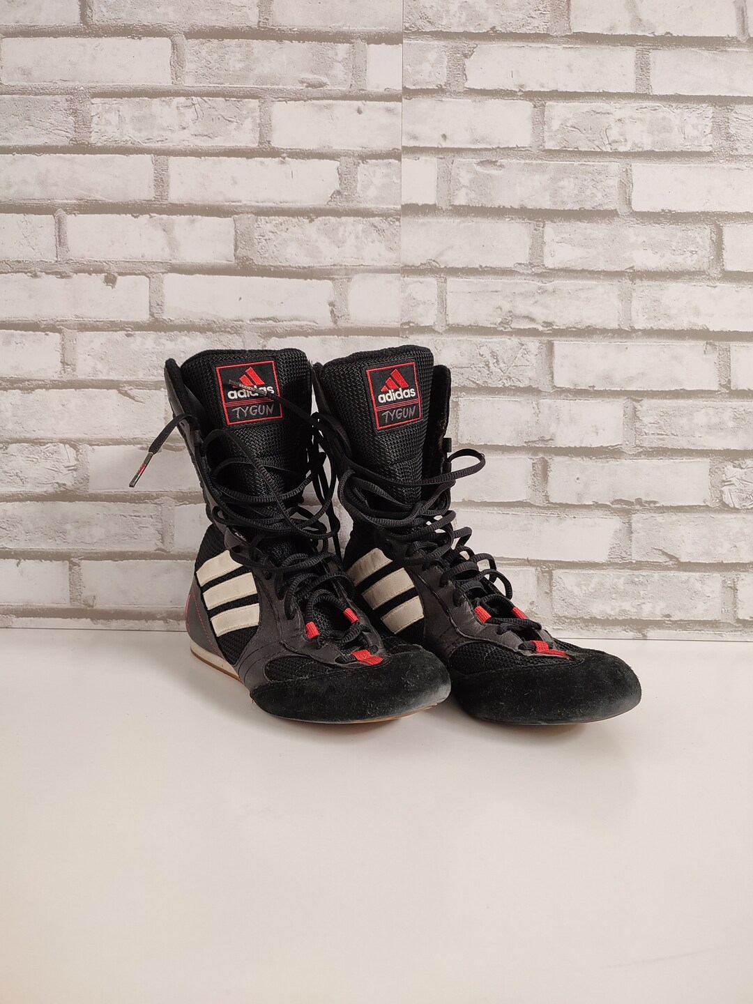 Vintage Adidas Tygun US 5 1/2 Boots Black White Red Kicks / Lightweight Boxing Wrestling Combats