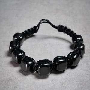 shungite bracelet