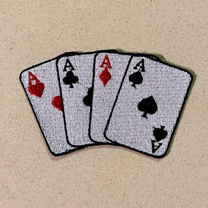 Patch para passar 4 de um tipo de mão poderosa | Patches divertidos, patches de ac, patches de pôquer, patches de cartas de baralho para qualquer coisa