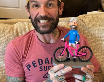 Benutzerdefinierte Bobblehead für Radsport-Enthusiasten, personalisierte Sportlerfigur, maßgeschneiderte Geschenke für Freunde, Herren-Bobblehead, die Fahrrad halten