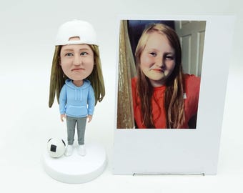 Figura cabezona femenina personalizada: figura personalizada de fanática del fútbol