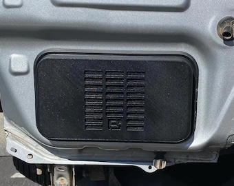 Toyota 4Runner 4th Gen Vent Dust Cover (Rear Bumper)