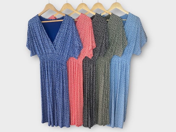 Wrap Over Summer Dress, Boho Festival Short Sleeve Floral Ditsy Dress Plus Size 10-16/18 Holiday Beach Wear Stretchy Dress Made in Italy Wrap Over Summer Dress, Boho Festival Short Sleeve Floral Ditsy Dress Plus Size 10-16/18 Holiday Beach Wear Stretchy Dress Made in Italy