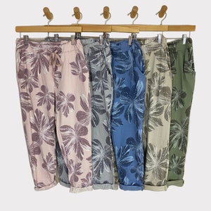 Super Stretch Floral Joggers Pants, Elasticated Waistband One Size UK 10-16 Pockets, Comfortable Trousers