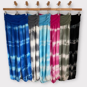 Lightweight Tie Dye Harem Pants,  Comfortable Yoga Trousers, Stretchy One Size Leisure Wear, Boho Pants, Hippie Festival Baggy Wear, Holiday