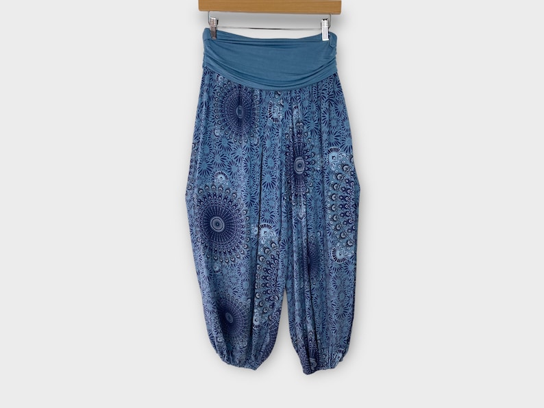 Pantaloni Harem Starburst Mandala leggeri, pantaloni yoga comodi, abbigliamento elastico per il tempo libero in taglia unica, pantaloni Boho, Festival Hippie, Vacanze Denim Blue