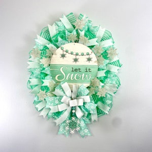 Winter snowflake wreath for front door, seasonal holiday porch decor, christmas winter snowflake door hanger image 1