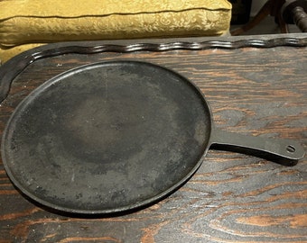 Vintage Cousances No.5 crepe pan cast iron