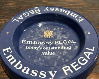 Vintage Embassy Regal Aschenbecher - Guter Zustand