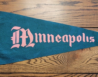 Antique Circa 1920 Minneapolis, Minnesota Felt Pennant - RARE