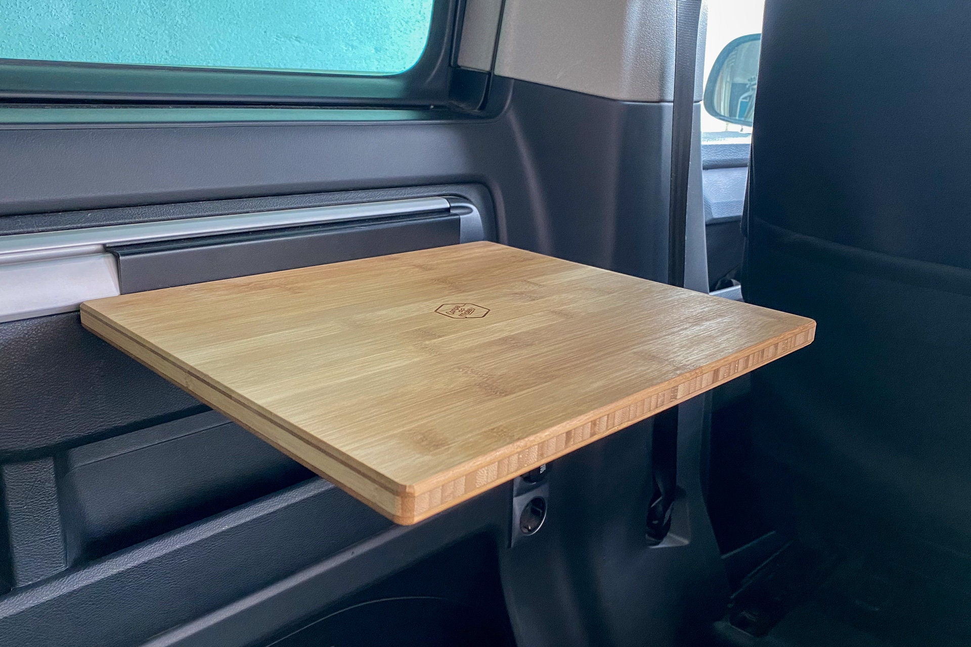 Maßgefertigter Sitzbezug Exclusive für Volkswagen VW T6 - Maluch Premium  Autozubehör