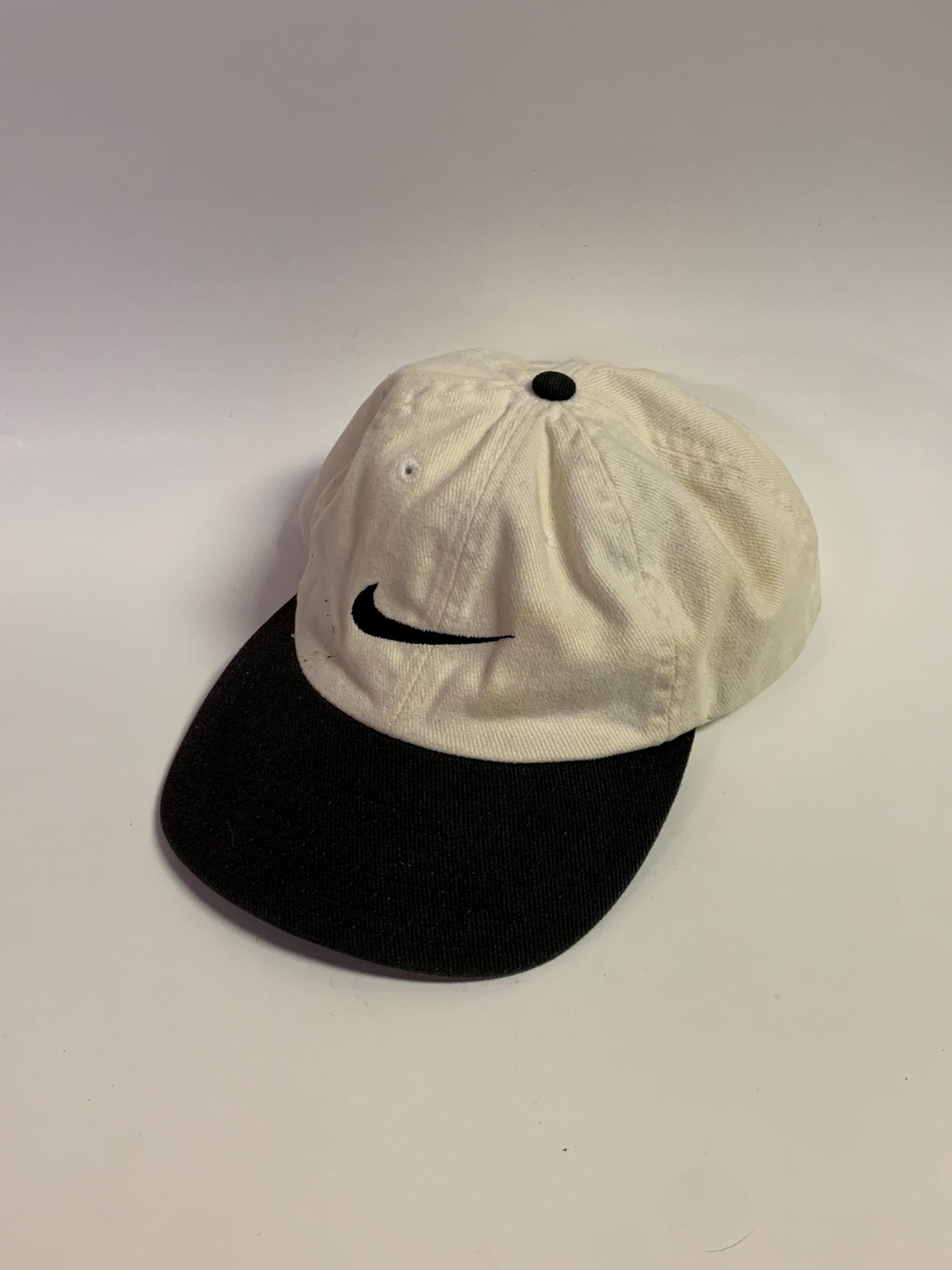 90s Nike Hat - Etsy 【激レア】 90s nike イタリア代表 vintage 刺繍