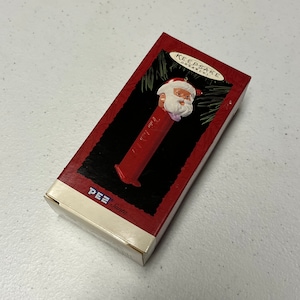 Vintage 1995 Hallmark Keepsake Christmas Ornament Pez Santa Original Box
