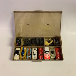 Vintage Original 1970s/1980s Rare HO AFX Slot Car Lot With Parts