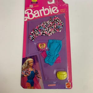 Vintage Original Barbie Mattel 1992 Lingere Dream Wear Fashions #661 New Old Stock