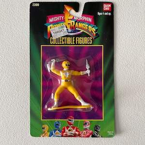 Vintage Mighty Morphin Power Rangers Yellow Ranger Collectible Figure 1993 Package Carded New