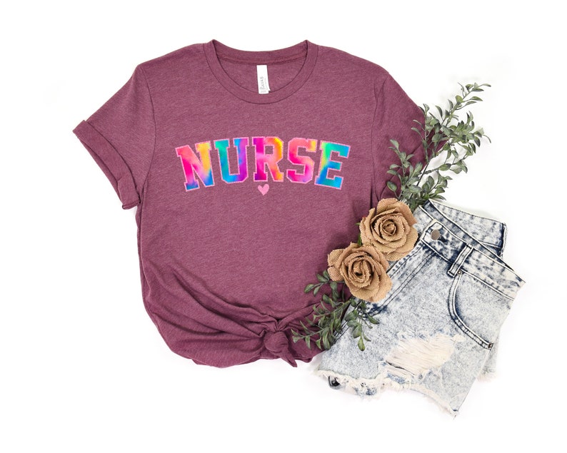 Aquarel verpleegster shirt, verpleegster T-shirt, verpleegster week shirt, bijpassende verpleegster T-shirt, shirt voor verpleegster, schattig verpleegster shirt, cadeau voor verpleegster afbeelding 5