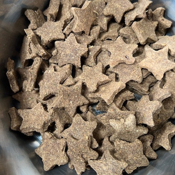 Handmade Beef Dog Treats in Small Batches - 8oz crunchy Treats - Grass fed Beef is 1st ingredient for Training or Rewarding Daily