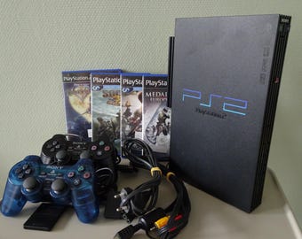 Vintage Game Play Station 2 Fat + hdd adapter + 2x controllers + memory card + manuals + 4 games shooting + cables + network access disc