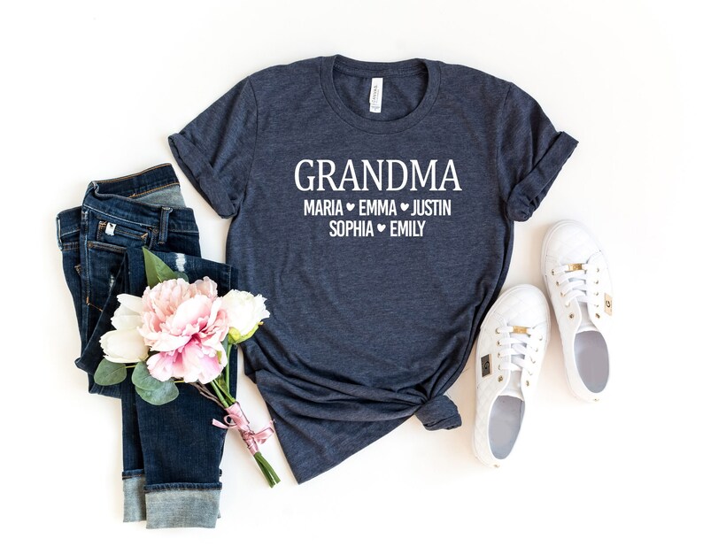 Personalized Grandma Shirt, Grandma Gift, Grandma T-shirt, Gift for Grandma, Mother's Day Gift, Grandmother Shirt, Custom Grandma Shirt